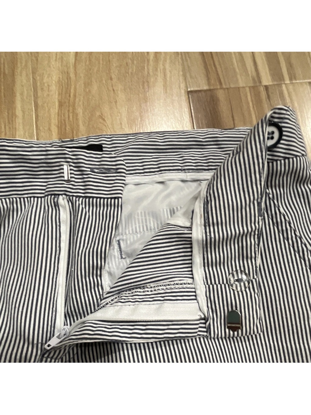 Grace Women's Blue White Pinstriped Ankle Pants - Picture 5 of 13